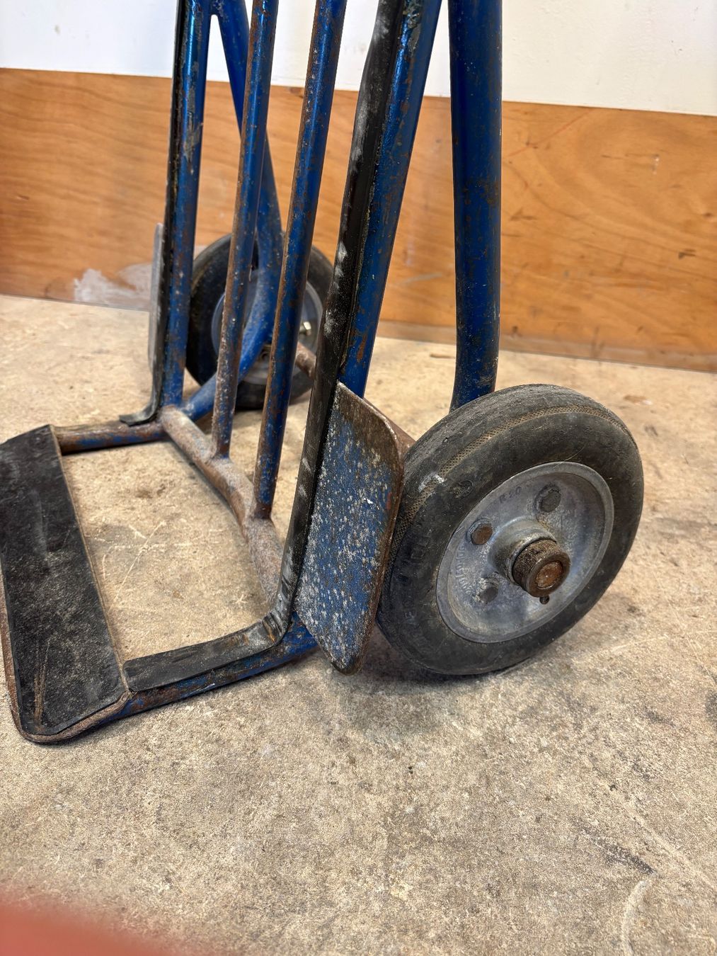 Tous les outils: Sackrolli, Sackwagen, Sackkarren super stabil – D'occasion à Winterthur par ReUse_Baumarkt 4