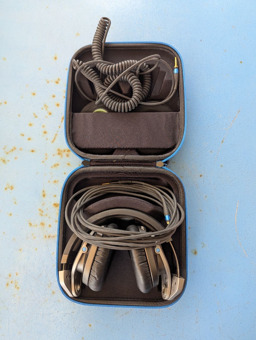 Sennheiser Casques audio: Sennheiser HD8 DJ – D'occasion à Zürich par Afriday 1