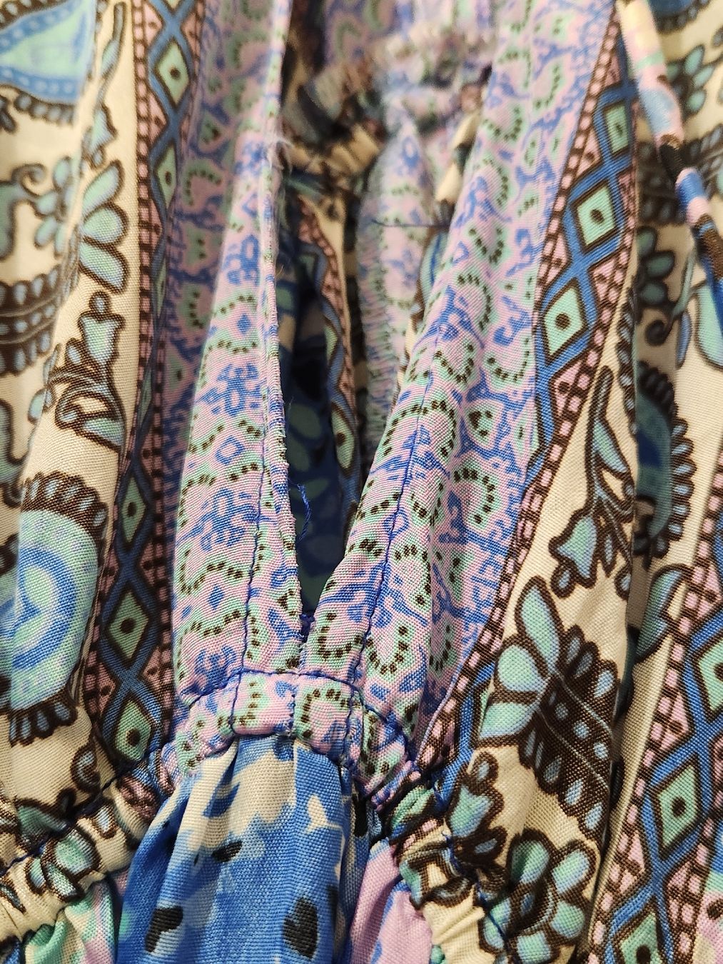 Robes: Robe longue imprimée poly-soie taille unique  – D'occasion à Niedergösgen par Eva2410 4