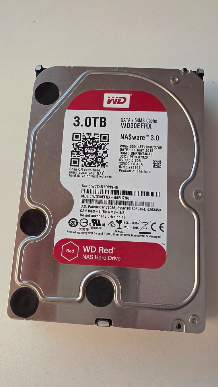 Western Digital Dischi rigidi: 3TB HDD WD Red NAS – Usato da Künten venduto da Thozogg