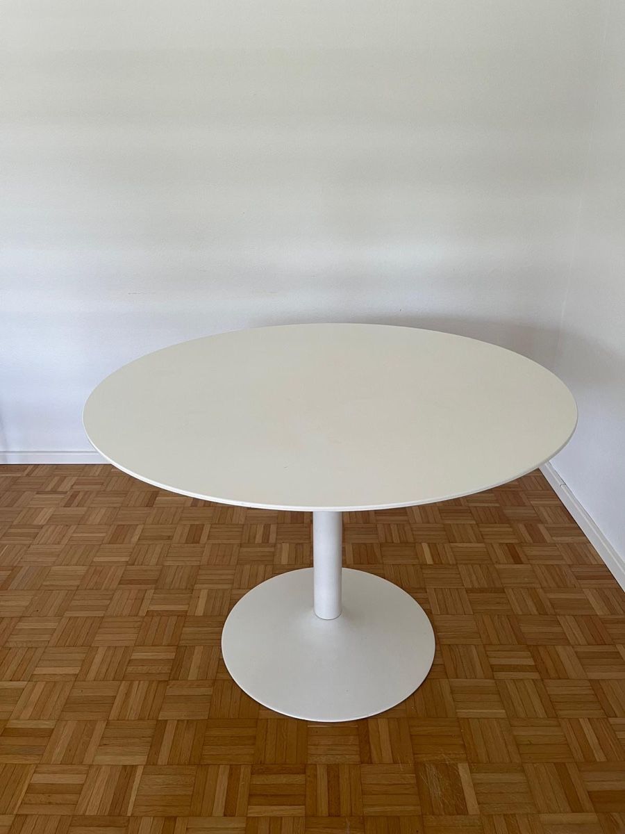 Ikea Tischset: Runder Tisch mit Stühle – Gebraucht aus Zürich von Maxok 2