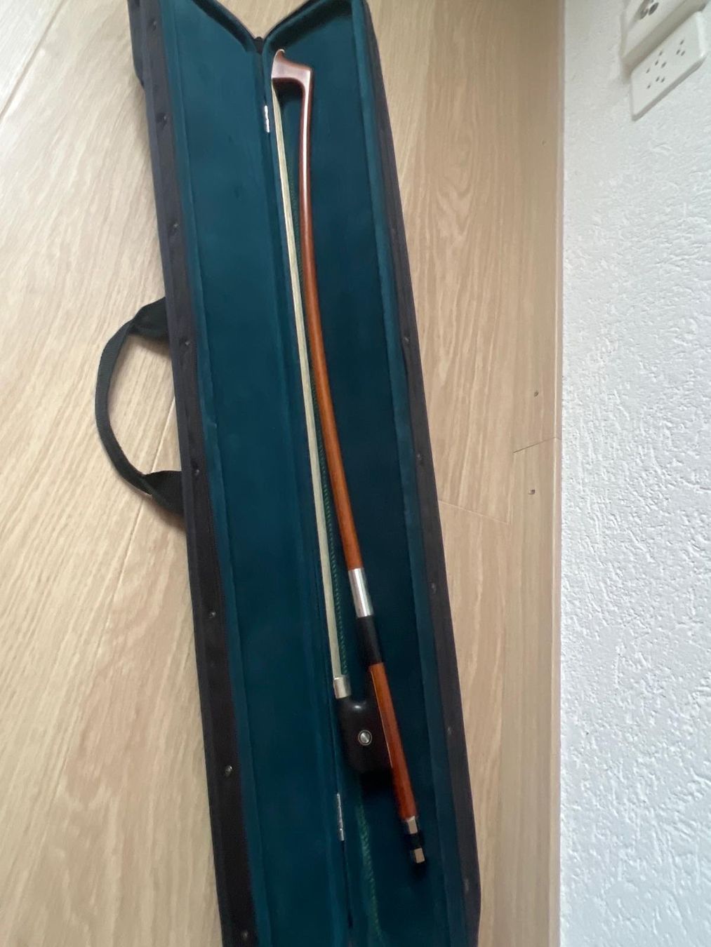 Strumenti musicali: archet pour contrebasse Joseph Richter – Usato da Sion venduto da Floop 3