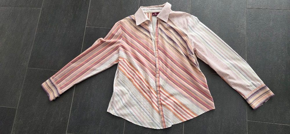 Camicette: Bluse Gr. 42 – Usato da Oberegg venduto da Roberto24