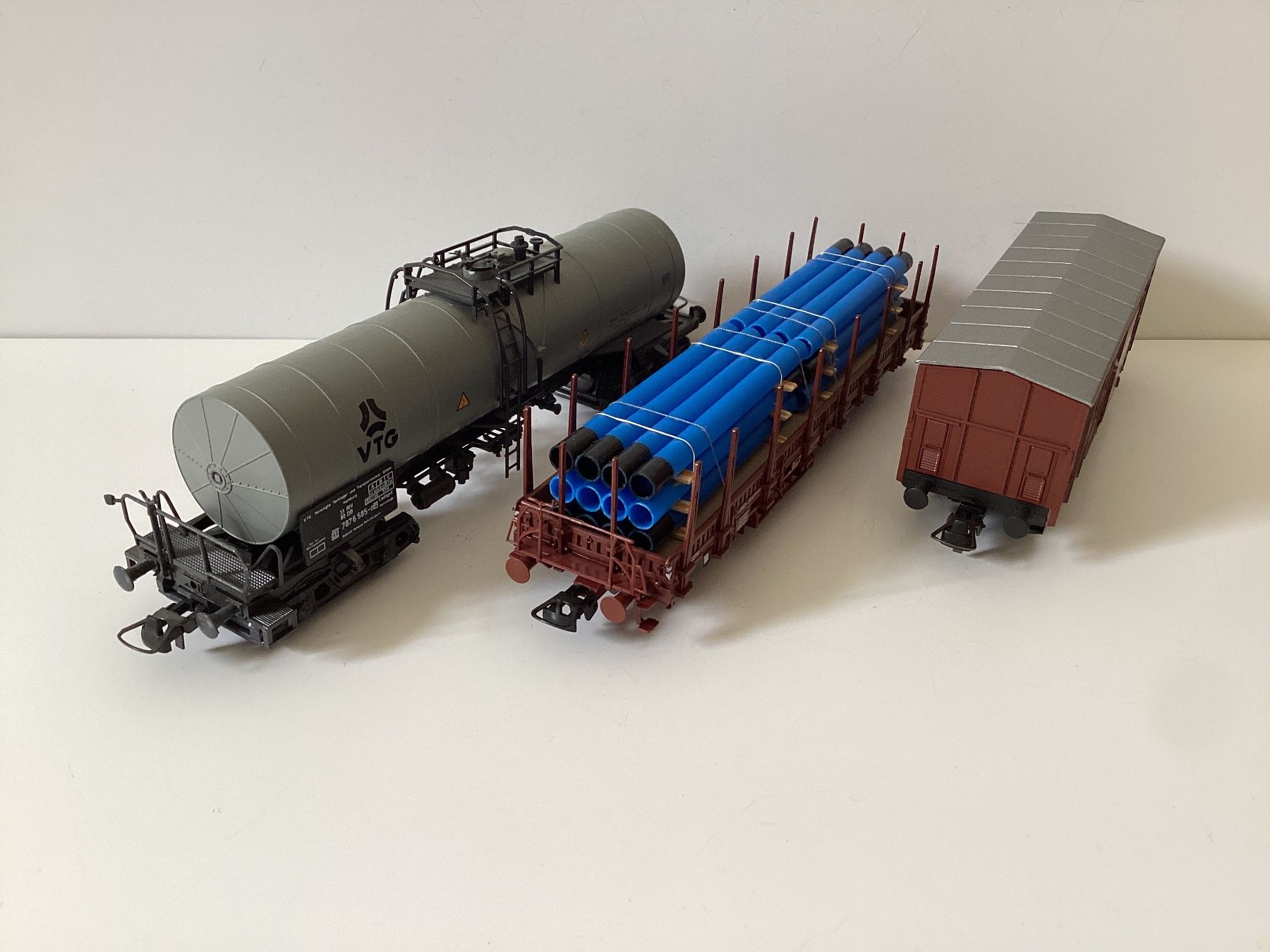 Roco Modellini di ferrovie: Roco Güterwagen DB 1:87 H0 – Usato da Effretikon venduto da simtek_de 1