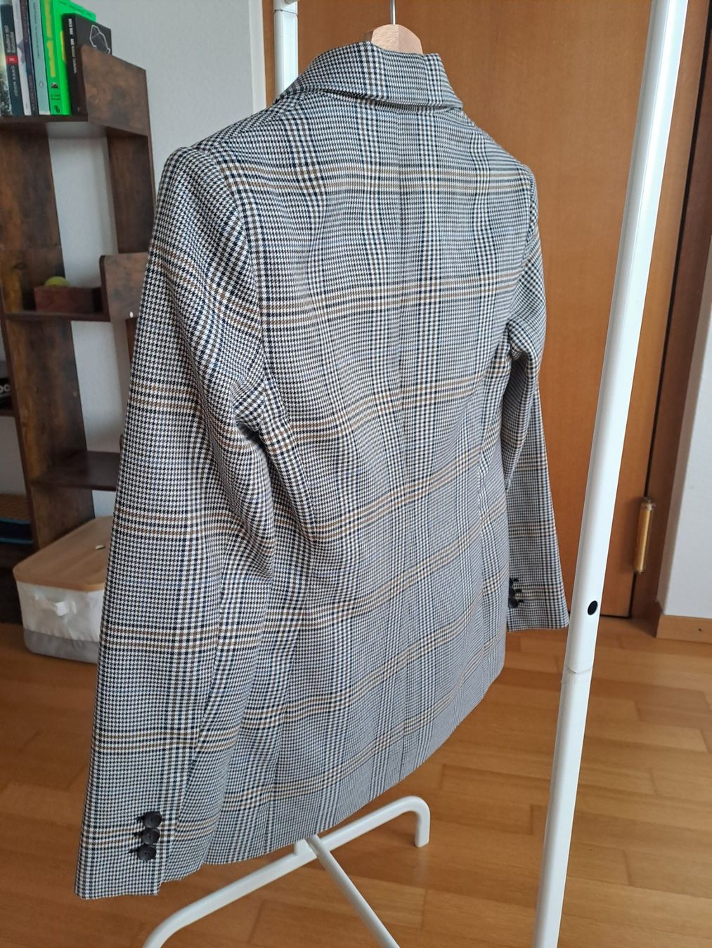Maje Giacche: Maje Damen Blazer, Gr. 36, wie neu – Nuovo (secondo la descrizione) da Wädenswil venduto da Rubenhermann 2