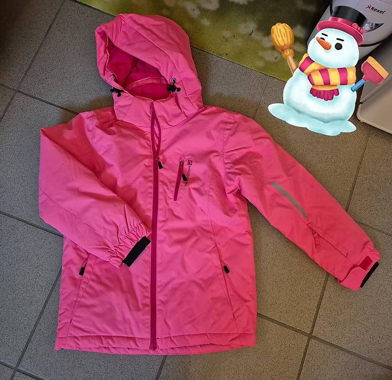 Trevolution Jacken & Mäntel: Vendo giacca da sci bambina – Gebraucht aus Vacallo von for_Alessandra78