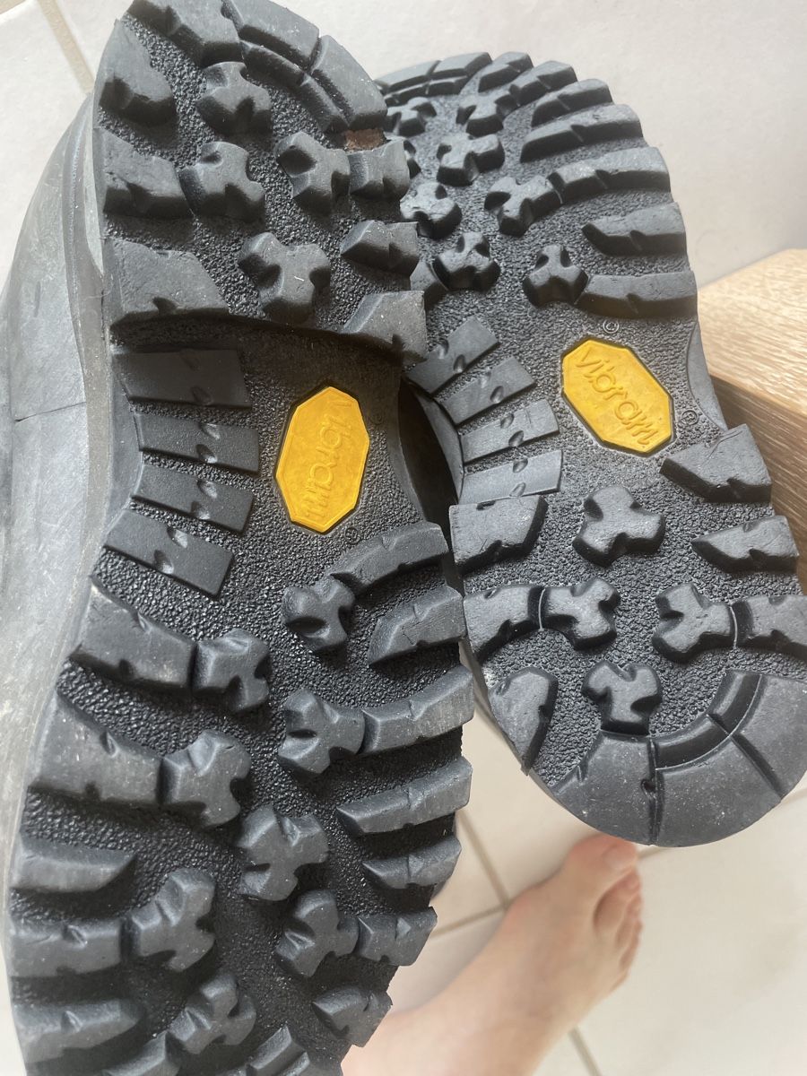 Scarpe da donna: Lowa Wanderschuhe 37 1/2 – Usato da Richterswil venduto da Wildampfer 3