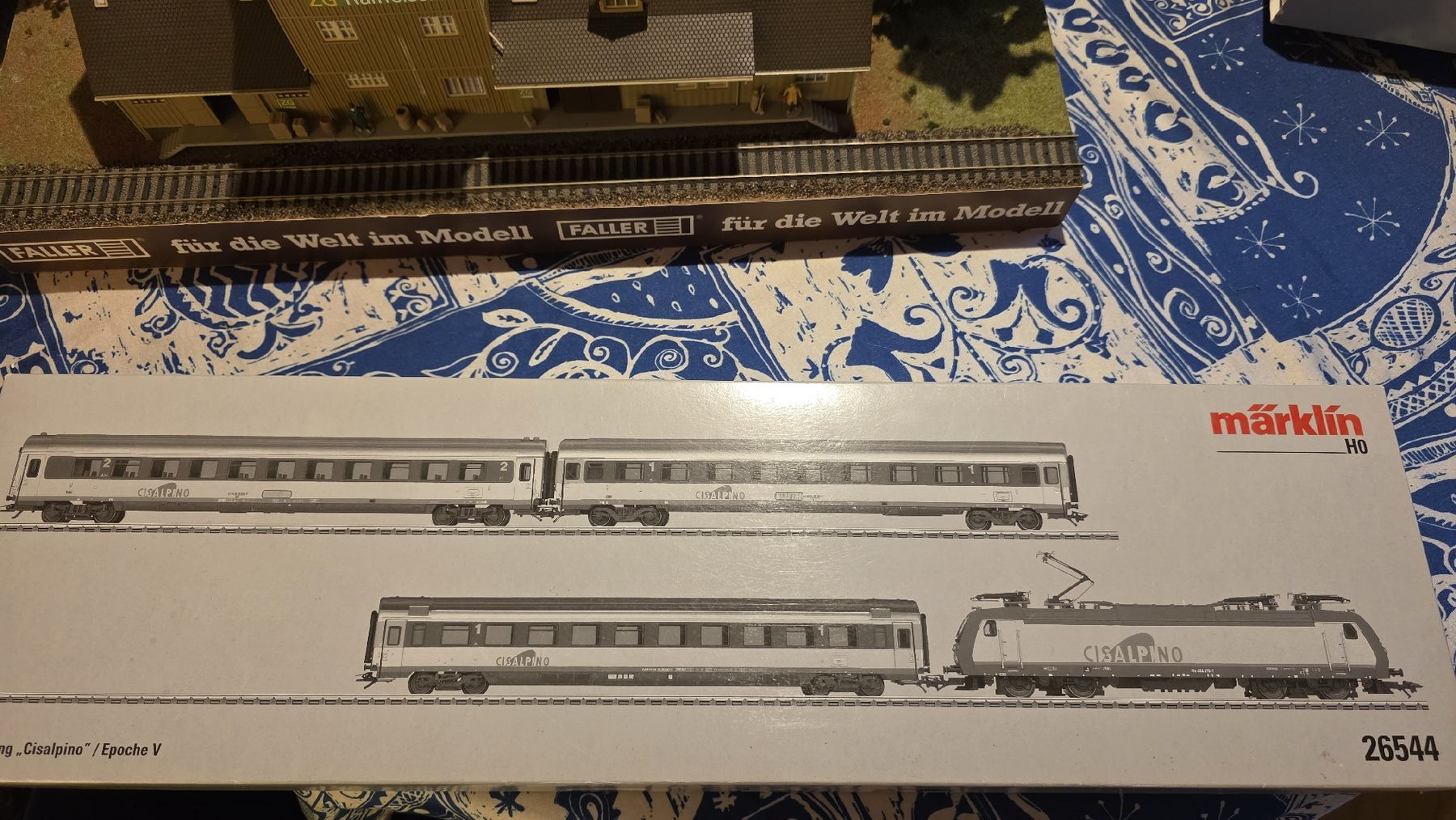 Märklin Modellini di ferrovie: Märklin 26544 Cisalpino Set Digital – Usato da Meikirch venduto da Drystan 3