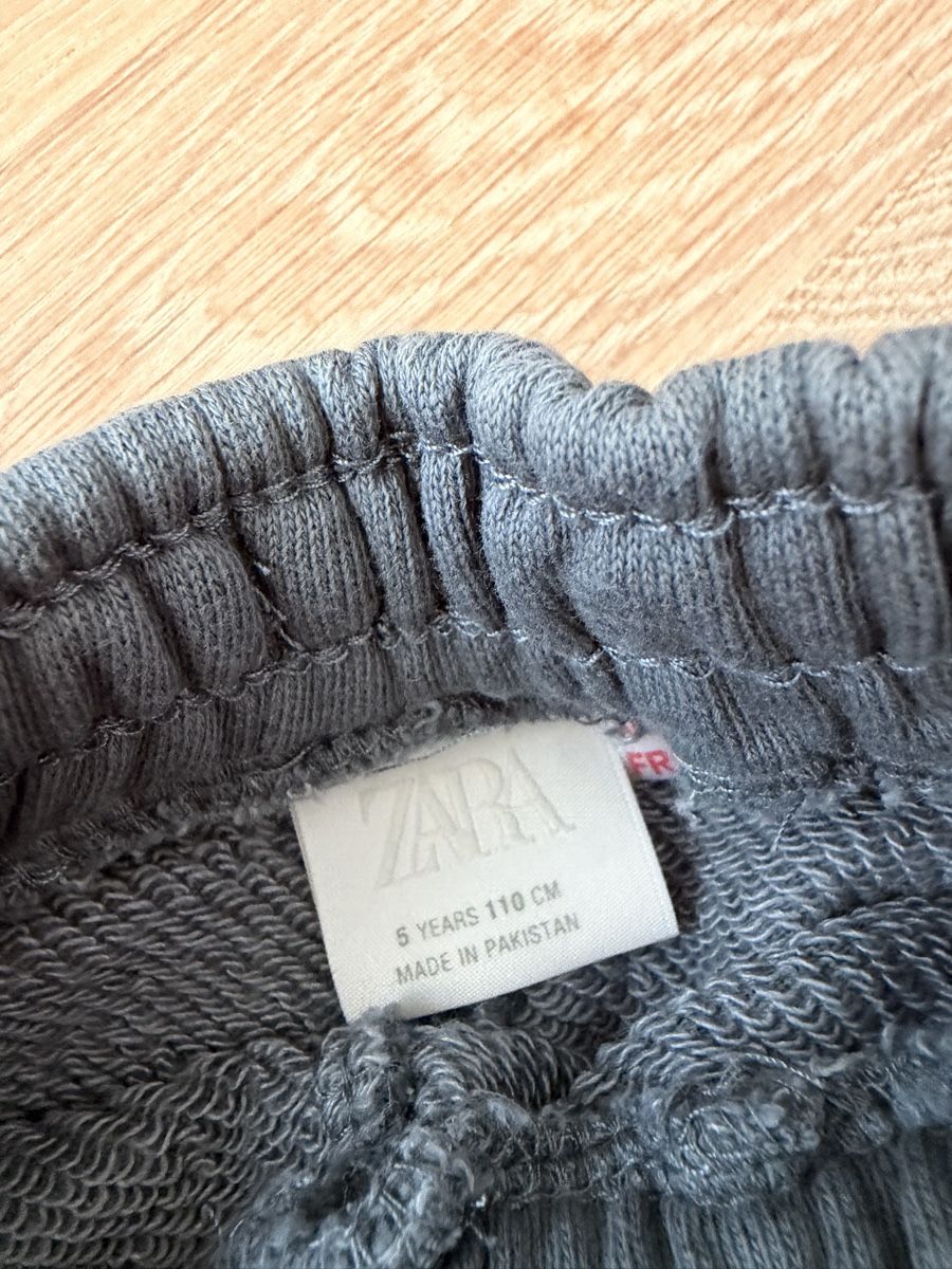 Zara Hosen: Zara Trainerhosen Gr 110 – Gebraucht aus Magden von Rosenzweig 2