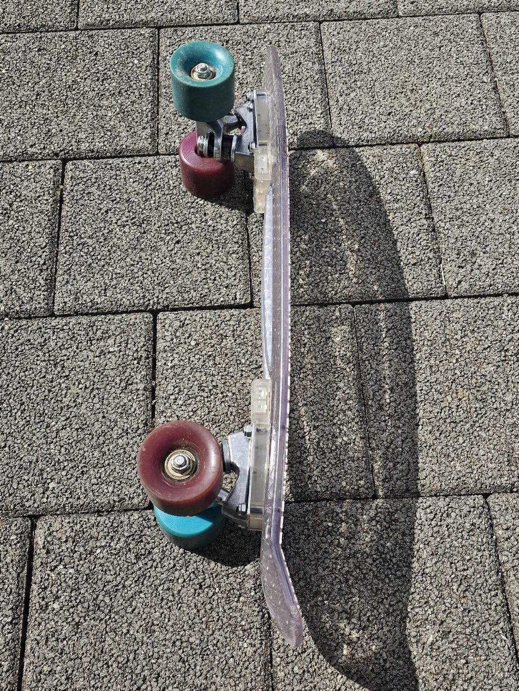 Skateboards: Mini Board mit LED. (Für Anfänger oder Gute Fahrer) – Neu (gemäss Beschreibung) aus Wohlen AG von Conan. 4