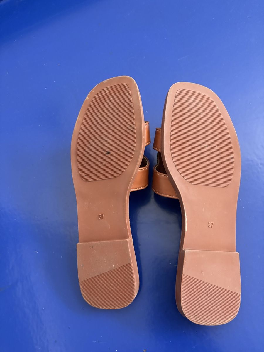 Damenschuhe: Sandalen, Kunstleder , 37 – Neu (gemäss Beschreibung) aus Zürich von cor_h97c 2