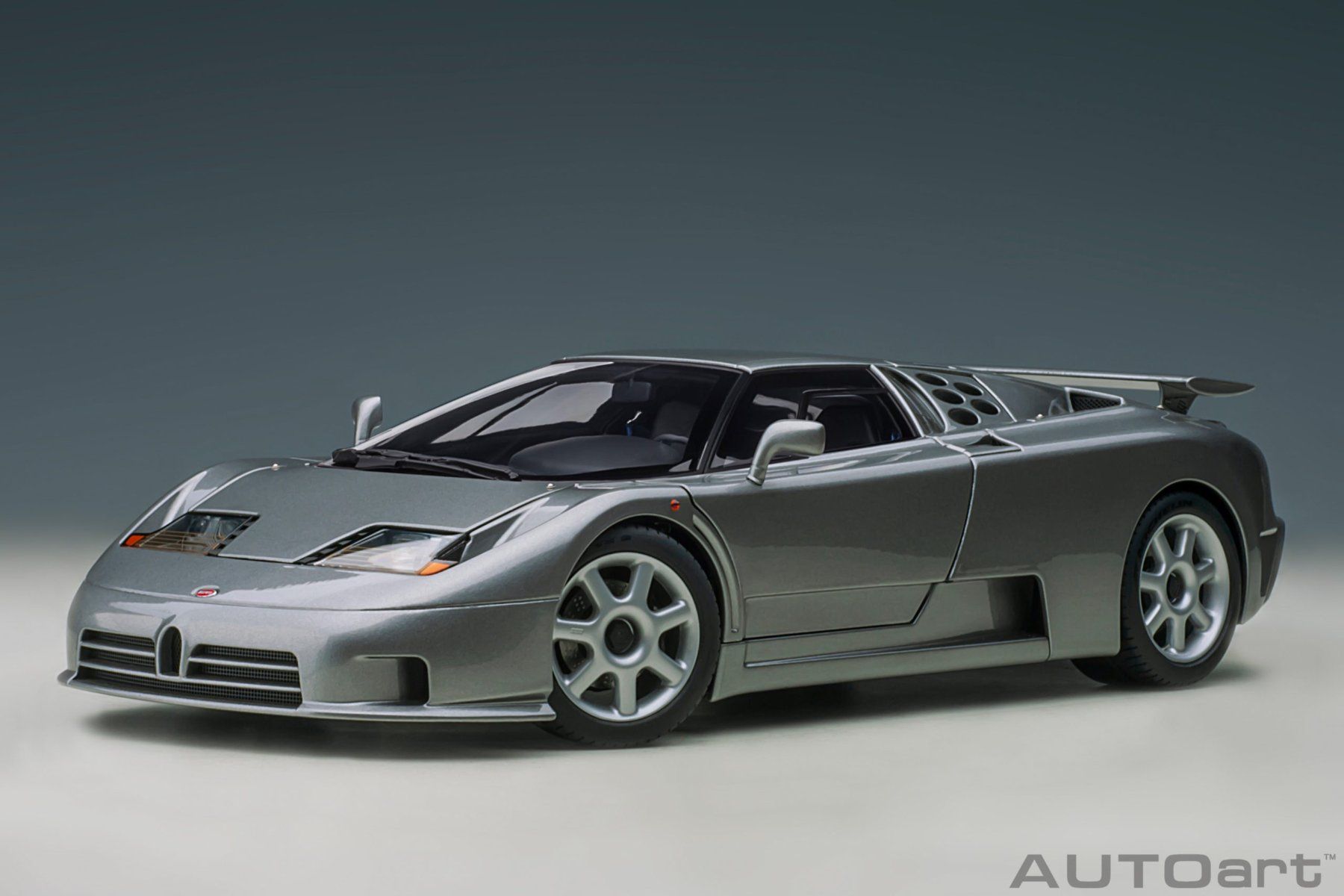 Autoart Modellini d'auto: 1:18 AUTOart - Bugatti EB110 SS – Nuovo e nell'imballaggio originale da Tübach venduto da BonnevilleMotors