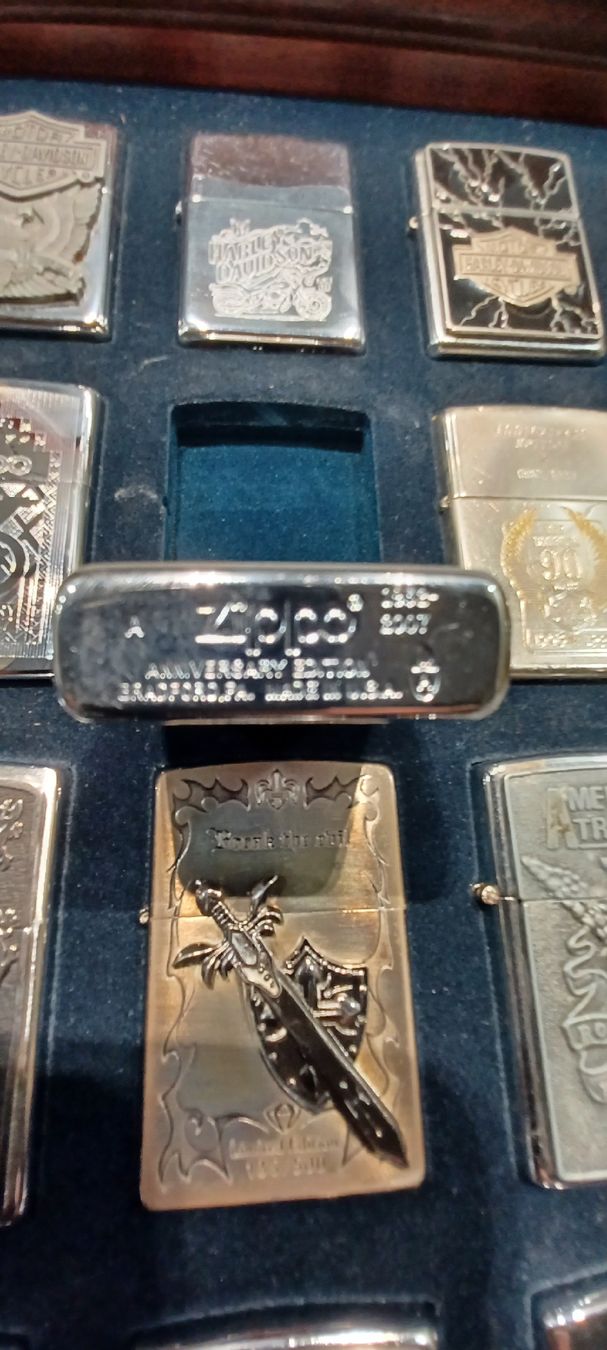 Zippo Accendini: Zippo-Sammlung zu verkaufen – Usato da Beromünster venduto da Tharley 4