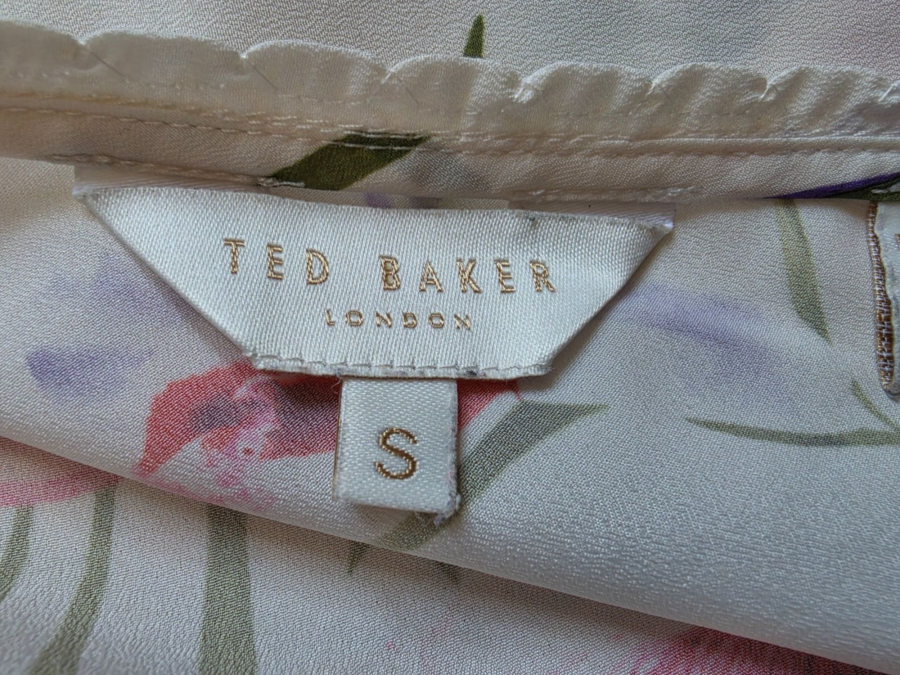 Top: 3 x Top Ted Baker Gr. S – Usato da Stäfa venduto da flamingo_17 3
