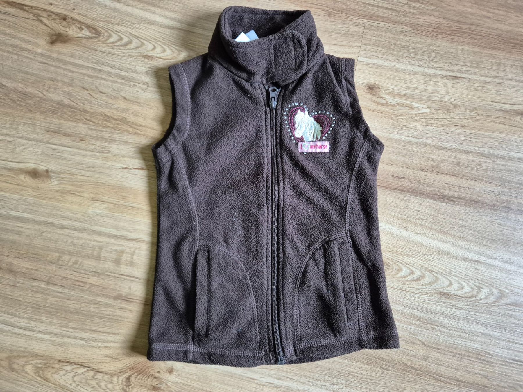 Lotti & Set di vestiti: Mädchen Kleiderset Gr. 98/104 ab CHF 1.- – Usato da Giswil venduto da 0G6 1