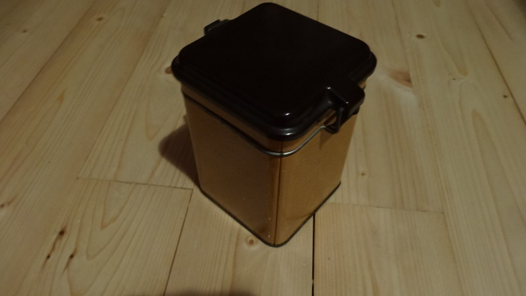 Contenitori & Simili: alte Vorratsdose Blech  13cm hoch – Usato da Anwil venduto da zuggi57 3