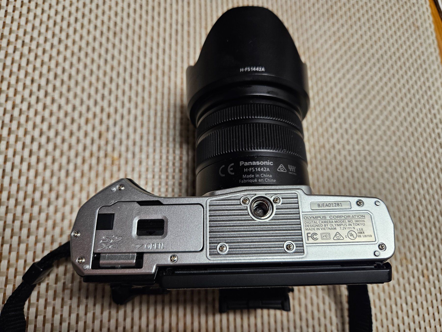 Olympus Fotocamera: Olympus OM-D E-M10 IIIs silber SET - TOP – Usato da Büsingen venduto da Marsiuss 3