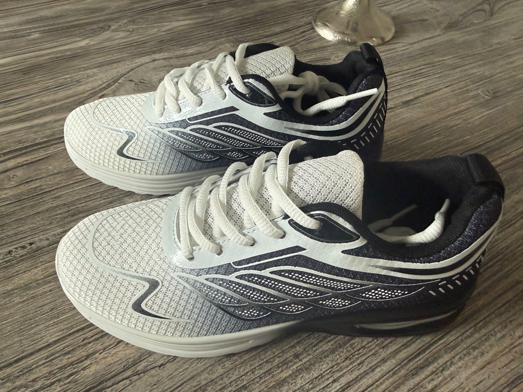 Scarpe da donna: Turnschuhe Grösse 38  NEU – Nuovo (secondo la descrizione) da Thal venduto da Manhut