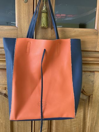Tasche Leder Orange/Dunkelblauwendt. Zustand neuwertig