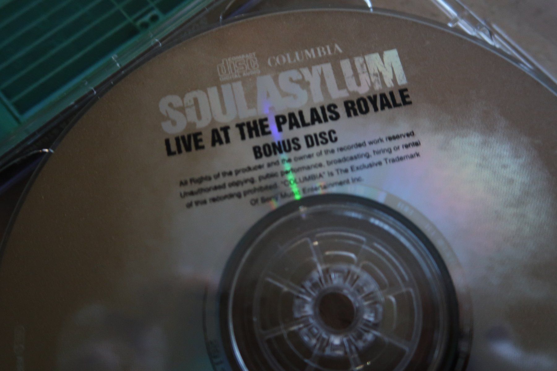CD: SOUL ASYLUM - CANDY FROM A STRANGER + BONUS LIVE CD – Usato da Basel venduto da Patiscat 5