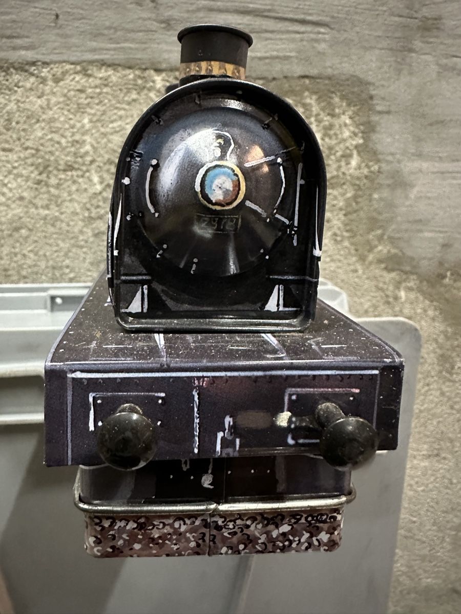 Modellini di ferrovie: Leckerli haus basel Eisenbahn Lokomotive büchse – Usato da Reinach AG venduto da rares75 1