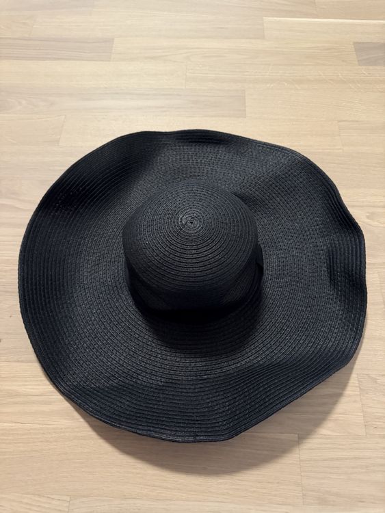 Hüte, Mützen & Caps: Elegante Sonnenhut für Damen - Perfekt für den Sommer! – Gebraucht aus Bösingen von lua_xy5n