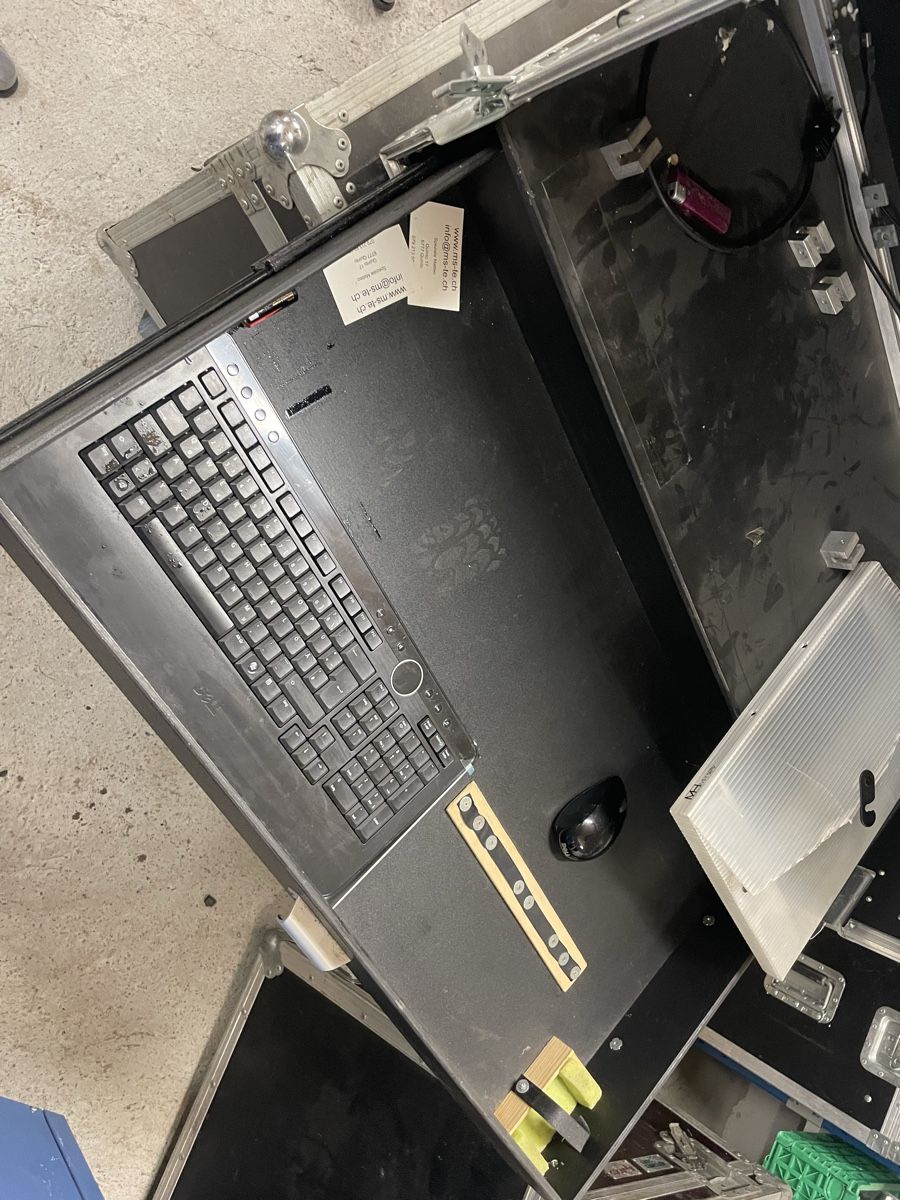 Topcase: Swiss Case Flightcase – Usato da Quinto venduto da space90 4