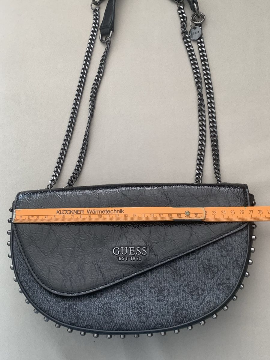 Guess Taschen für Damen: Guess Tasche  – Gebraucht aus Bergdietikon von zor_856j 7