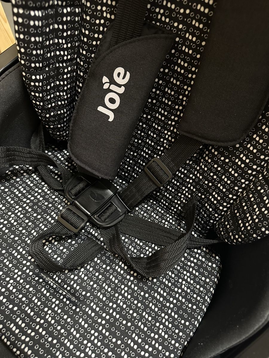 Joie Kinderwagen: Joie Chrome Stroller with Carrycot - very good state – Gebraucht aus Baden von emi_55vx 7