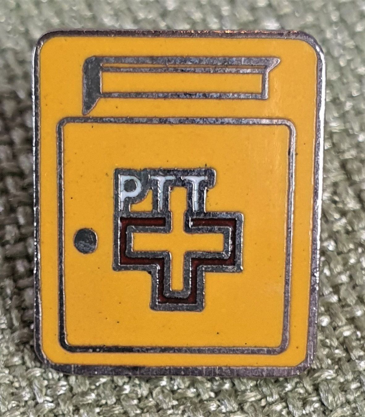 Placchette & Badge: A470 - Pin PTT Briefkasten - Die Post – Usato da Reinach BL venduto da Boston-Verkauf
