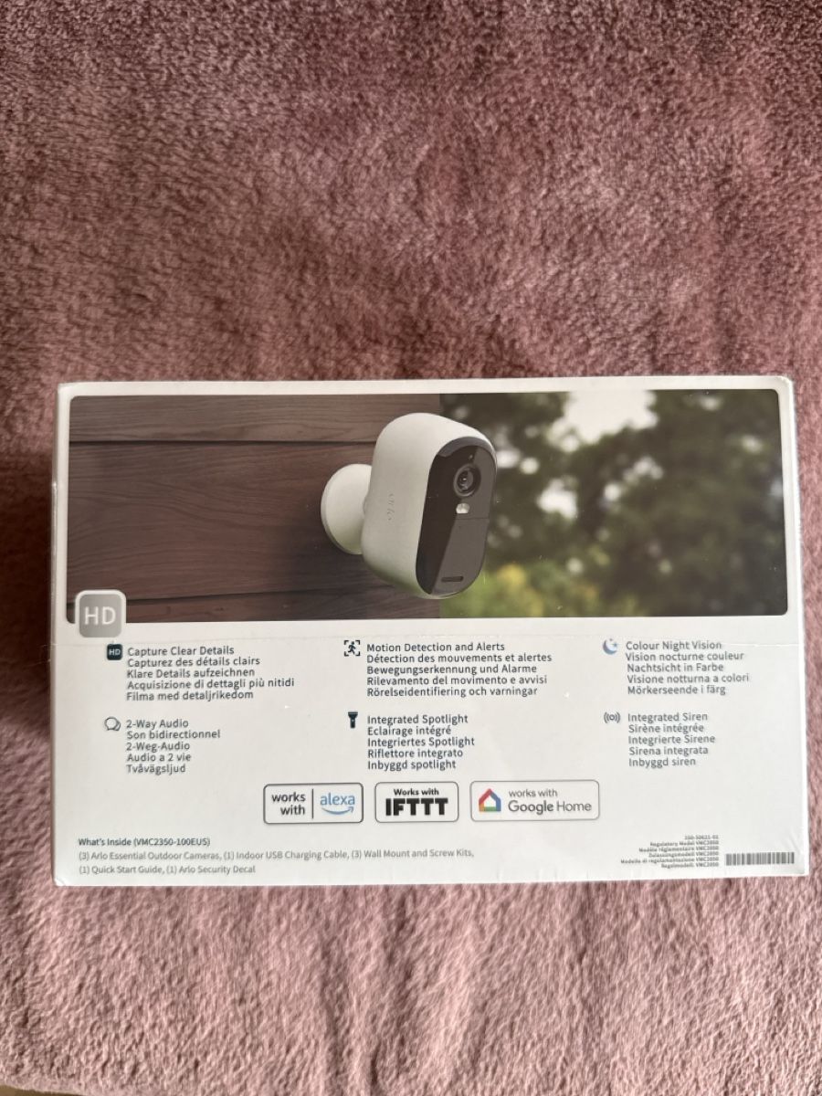 Arlo Caméscopes: Arlo Essential Outdoor Camera 3er Pack NEU – Neuf avec emballage d'origine à Höchstetten par Daniele40 2