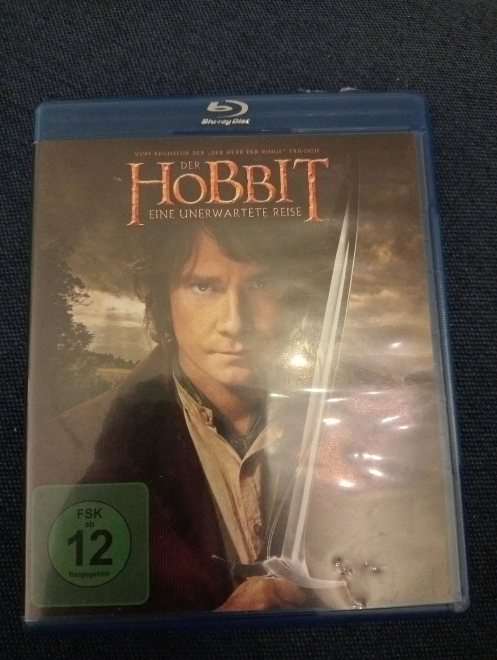 Tutti i DVDs: Der Hobbit: Eine unerwartete Reise - Blu-ray Disc! – Usato da Frenkendorf venduto da RedTsunami23