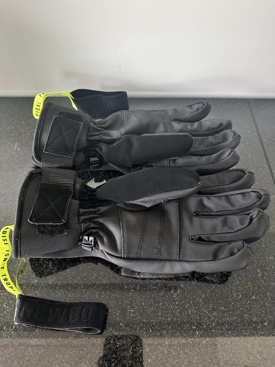 Dope Guanti & manicotti: Dope Snow Skihandschuhe - Grösse S – Nuovo (secondo la descrizione) da Wangen SZ venduto da Jaay_Sky 2