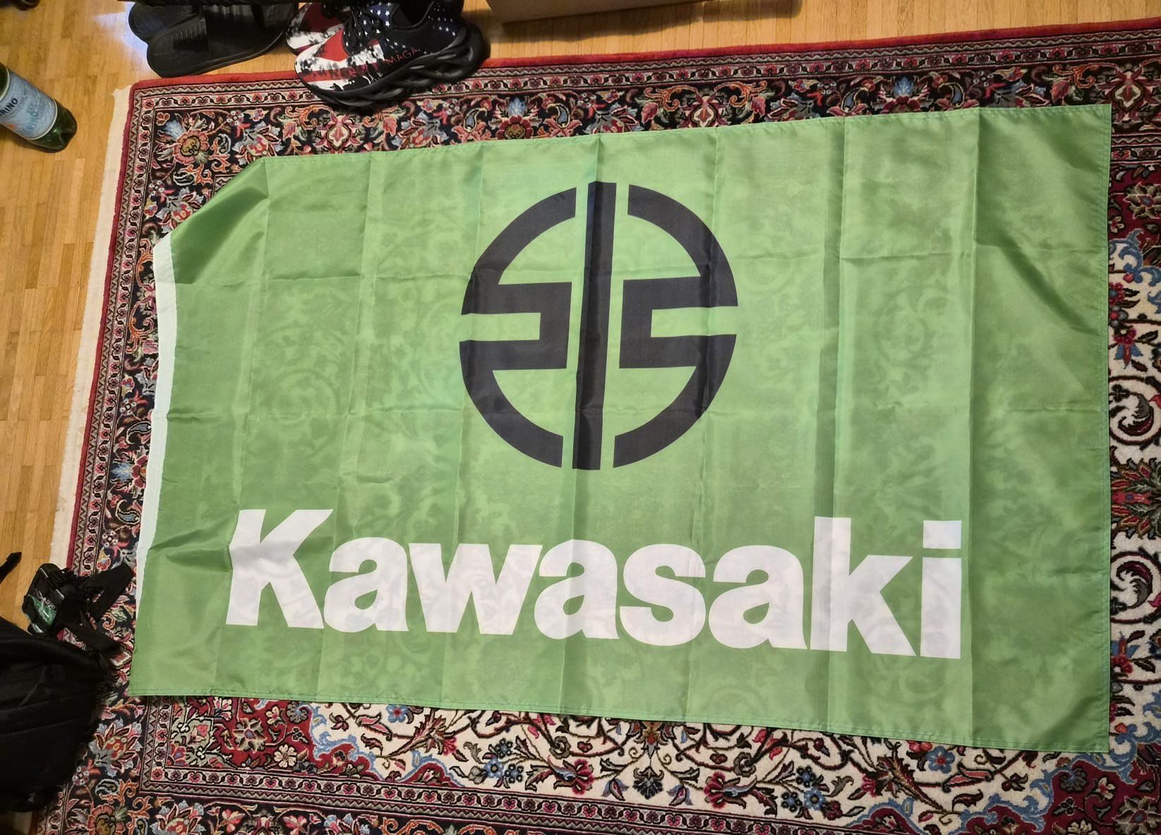Kawasaki Bandiere: Kawasaki Fahne – Usato da Mellingen venduto da ReLoveit