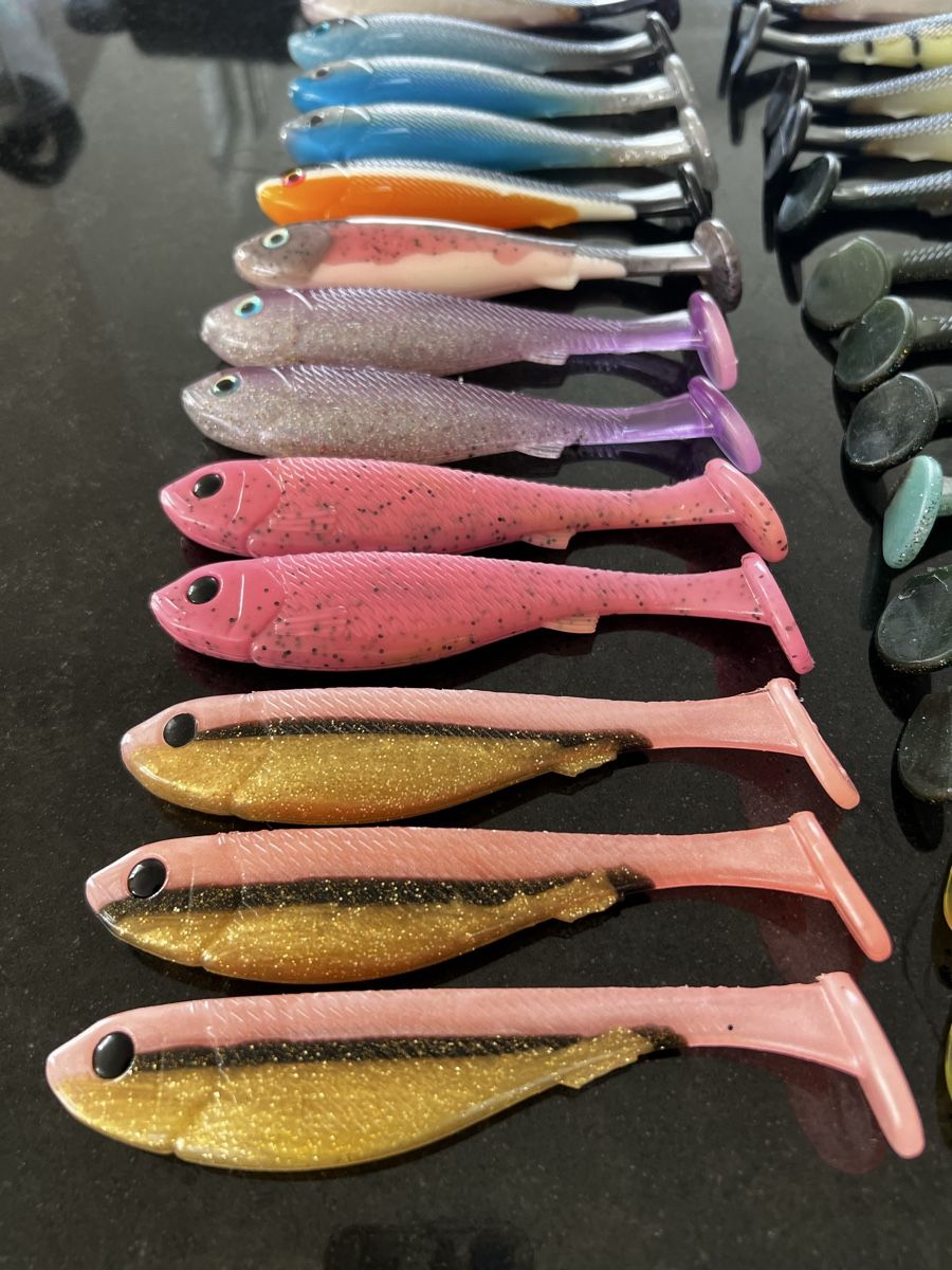 Köder: Gummifische 15cm – Neu und originalverpackt aus Büsserach von Emu21 1