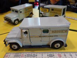 Brtinks Armoured 1-43 (ohne Box) Dinky No.275 GB  (Boo7)