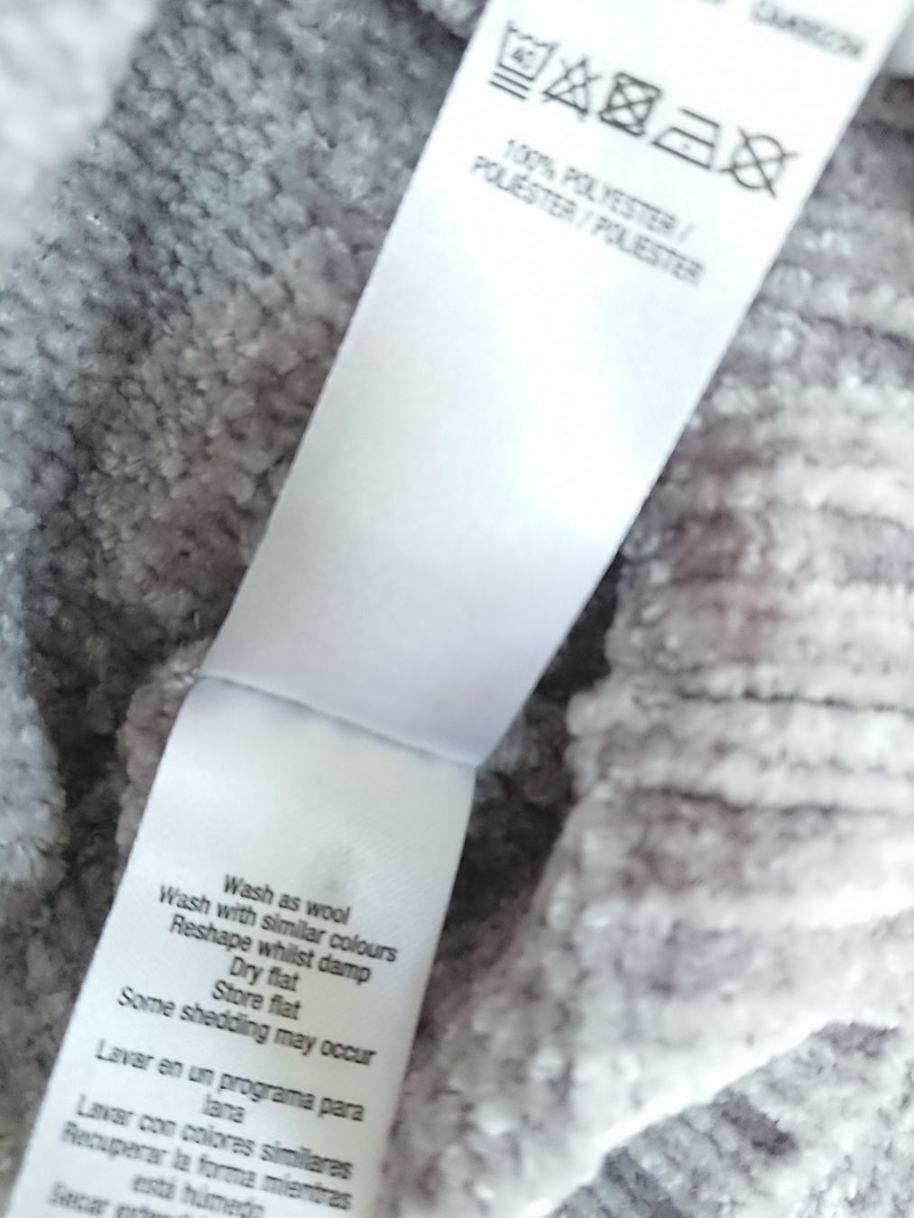 Dorothy Perkins Maglioni & Felpe: Damen Pullover Dorothy Perkins Gr. S 36 Grau 100% Polyester – Usato da Hallau venduto da CHACLA 2