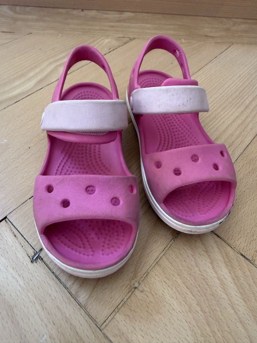 Crocs Scarpe per ragazze: Sandalen Crocs pink Grösse C10 – Usato da Zürich venduto da Milu111