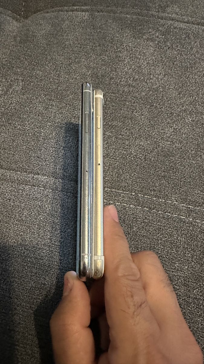 Apple Portables: Iphone 7 32Gb/Iphone X 64Gb – Défectueux à niederurnen par AndreT91 2