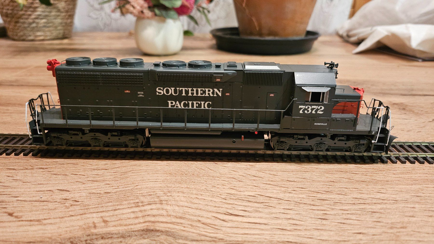 Athearn Modellini di ferrovie: Athearn SD40 Southern Pacific DCC & Sound – Nuovo (secondo la descrizione) da Les Avants venduto da Dj_tonio46 2