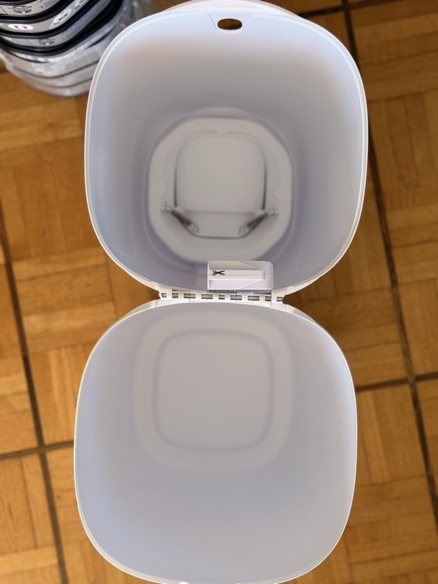 Angelcare Poubelles: Angelcare Nappy Bin  + 7 Refills – Neuf (Voir description) à Zürich par webonyx 5