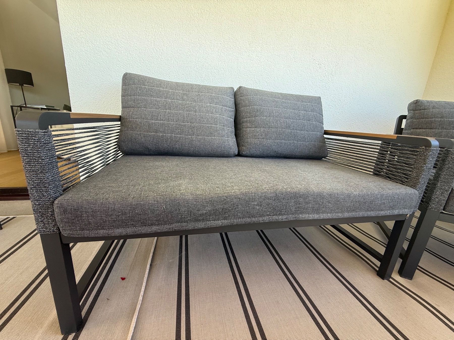 Divani: Garten Loungesofa und Loungesessel – Usato da Dietlikon venduto da Moncler2010 1