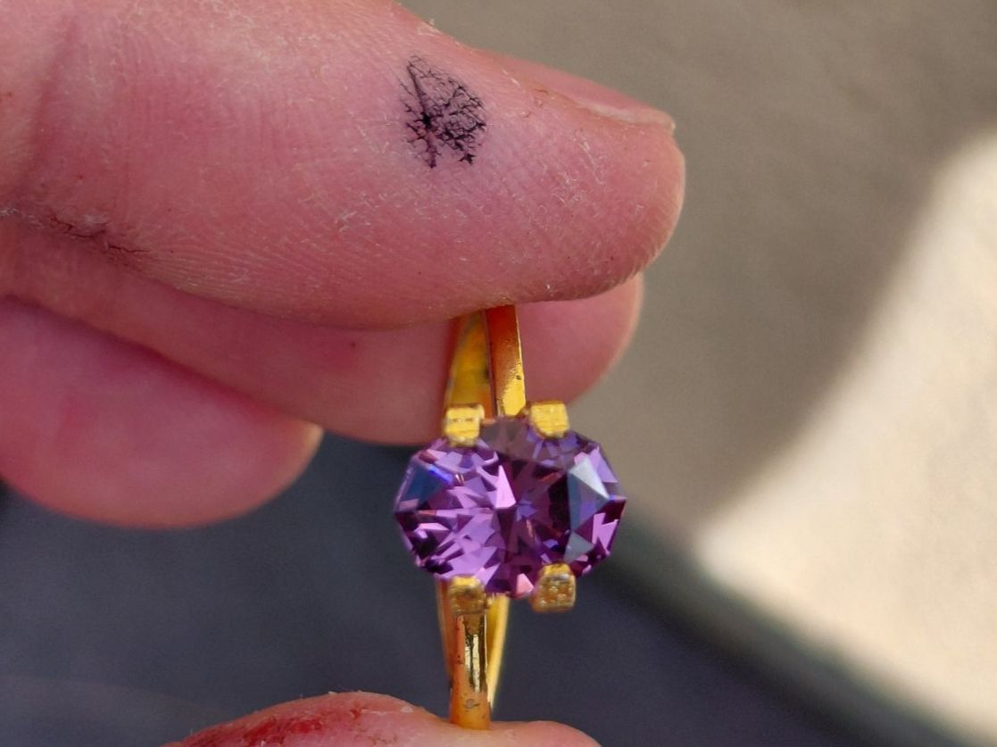 Pietre preziose: Mauve Spinel Ultra Cutting – Usato da Bévilard venduto da Yougems 4