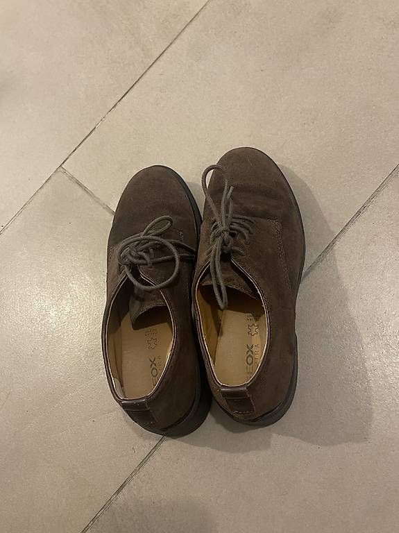 Herrenschuhe: Chaussures – Gebraucht aus Clarens von mil_5hwj 1