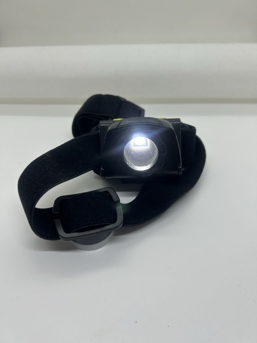 Lampade: [NEU]: LED Stirnlampe mit elastischem Band – Nuovo (secondo la descrizione) da Arni AG venduto da CreaFlex