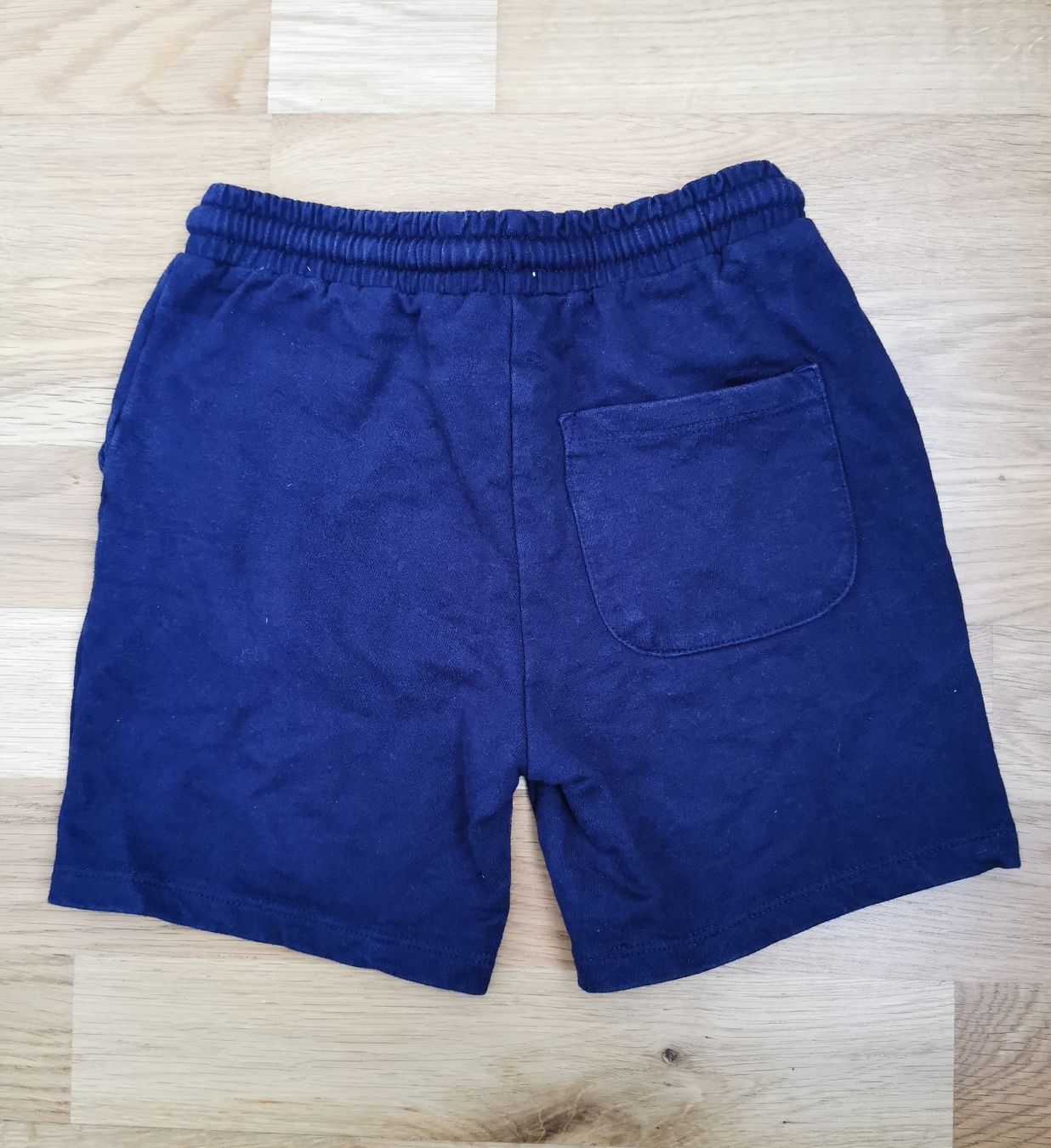 Manor Pantaloni: Manor Shorts mit Smiley, Grösse 116, 100% Baumwolle – Usato da Seuzach venduto da Tureda 2
