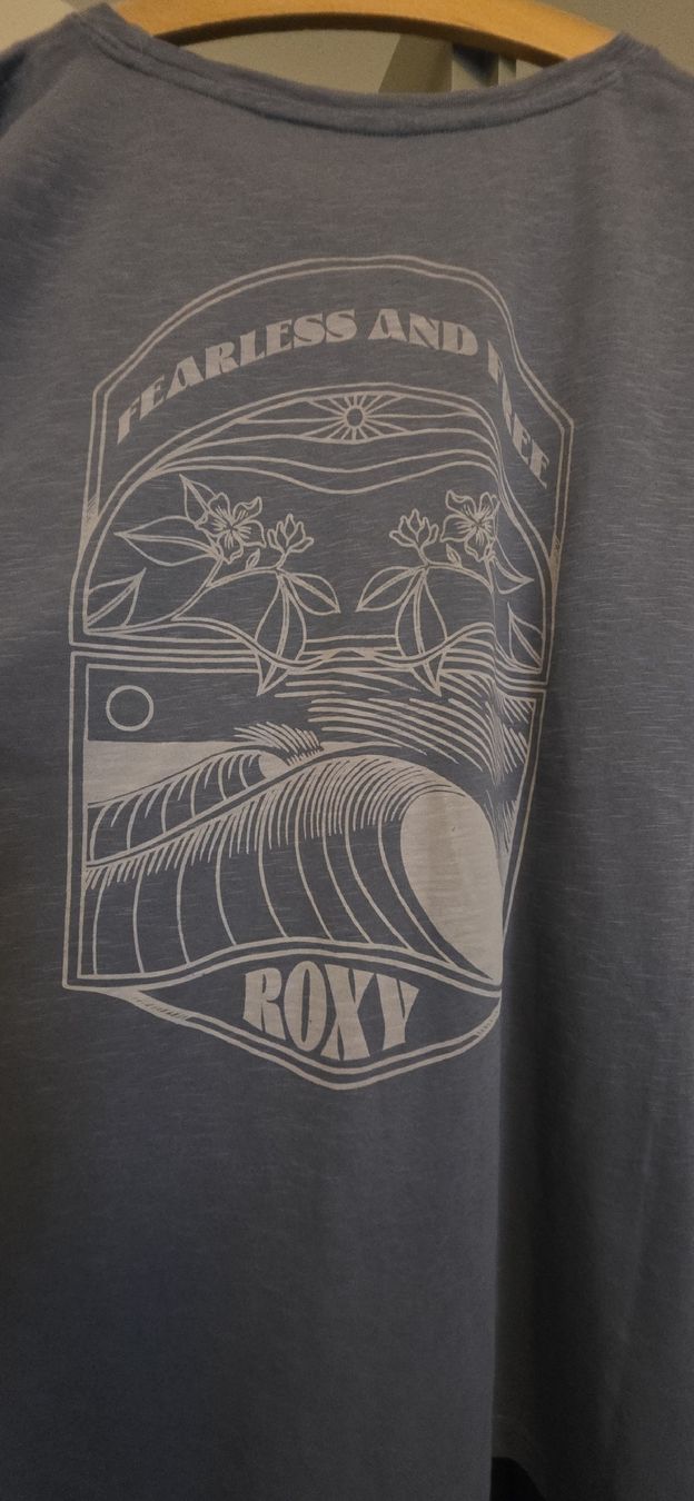 T-shirt: Tshirt bleu Roxy Taille M Unisexe – Usato da Yverdon-les-Bains venduto da van_dq65 8