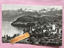 Spiez. Schloss und die Alpen 