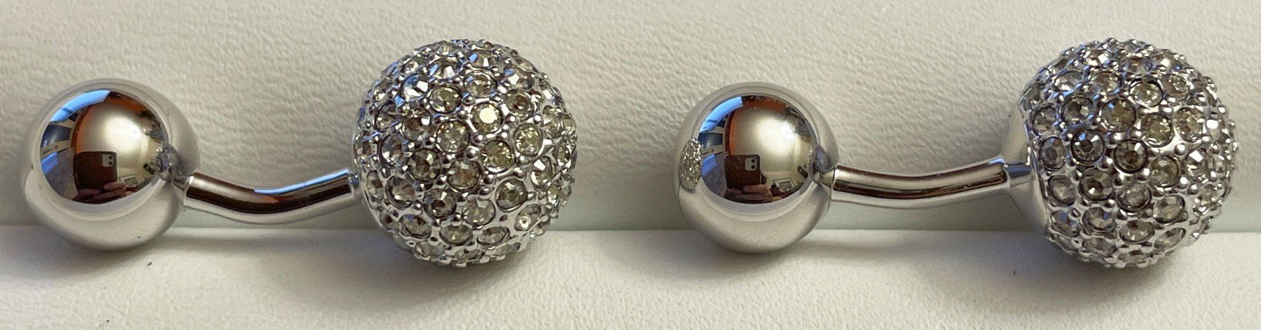 Swarovski Gemelli: Manschettenknöpfe von Swarovski – Usato da Chur venduto da elifor