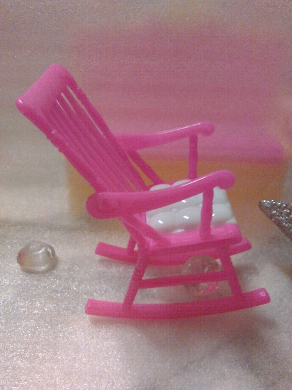 Playmobil Giocattoli: barbie sthul...weiss und roserot – Nuovo (secondo la descrizione) da Basel venduto da bijoutrie_4 2